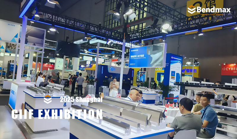 Компания Bendmax представит передовые решения для листогибочных прессов на выставке CIIF в Шанхае в 2025 году.